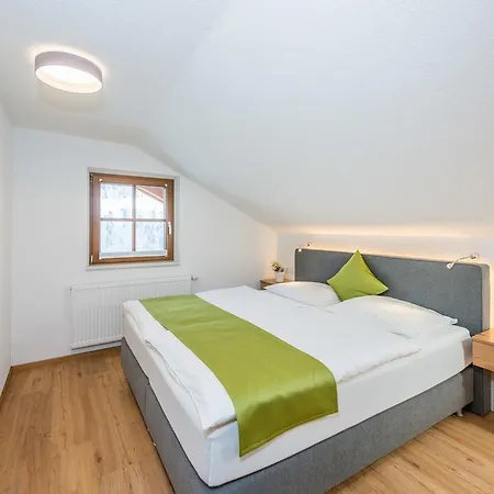 Frechhof Apartment *